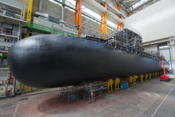 Submarino Suffren na fase final de construção no estaleiro do Naval Group em Cherbourg Naval Group.