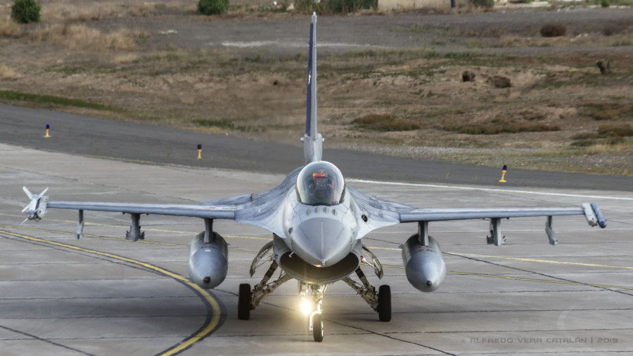Los oficiales ahora comenzarán la instrucción en aviones de primera línea como los F-16. Foto: Alfredo Vera