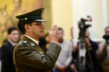 El coronel Rodolfo Montero Torricos juramentándose como comandante de la Policía. Foto: Agencia Boliviana de Información.