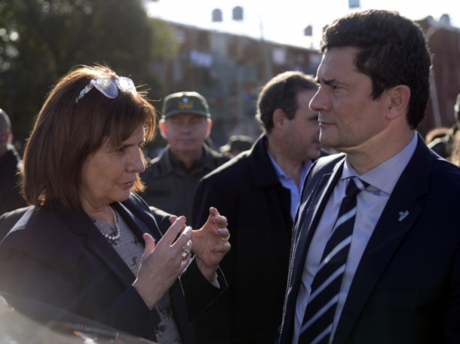 Patricia Bullrich junto al ministro de Justicia y Seguridad Pública de Brasil, Sergio Moro. Fuente: Ministerio de Seguridad