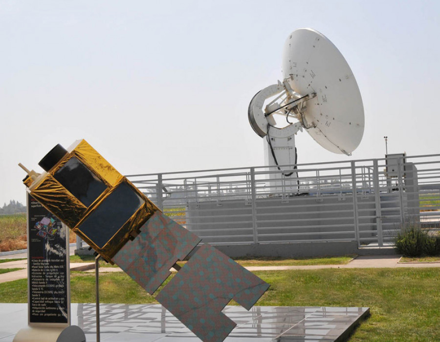 En la cuenta presidencial no se informó a quien se adjudicará el reemplazo del satélite Fasat-Charlie. Foto: FACh