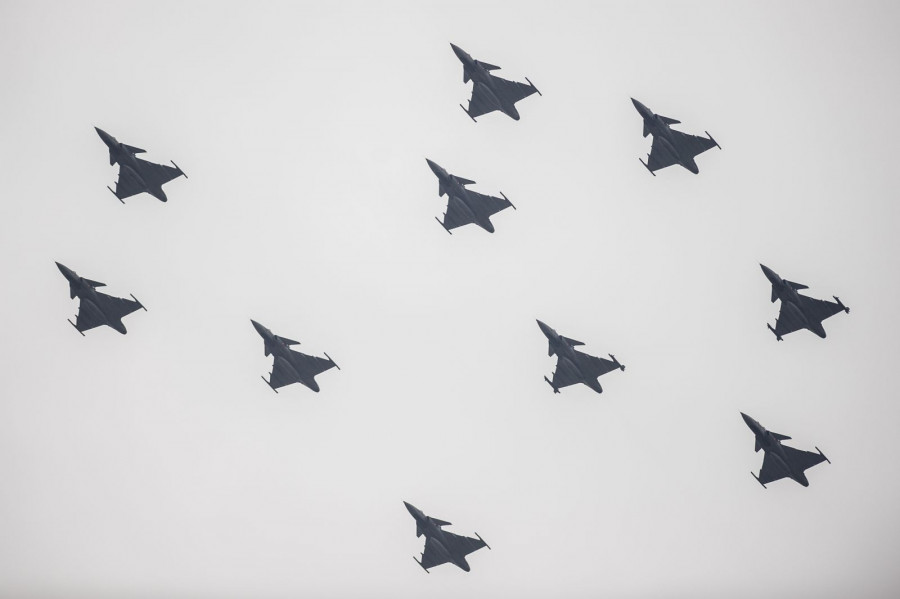 Jas 39 gripen caza ministerio defensa hungria