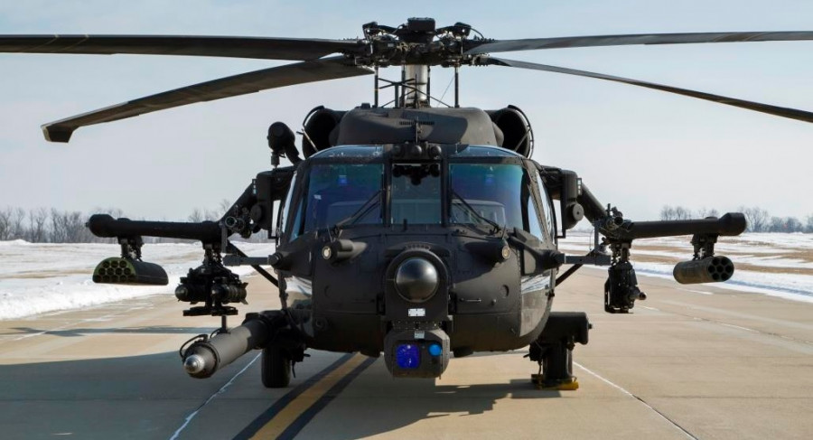 Los Night Stalkers emplean una versión armada del MH-60M para operaciones especiales. Foto: Unitech Aerospace