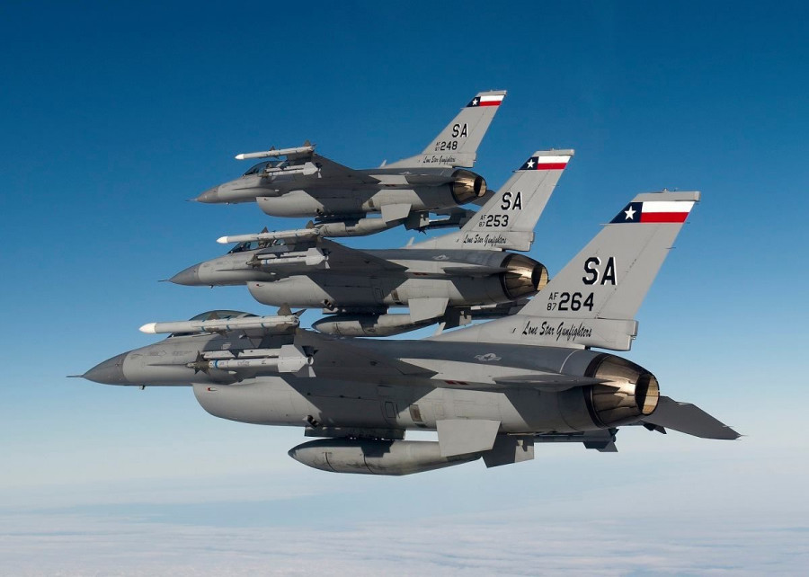 Lockheed Martin F-16C Fighting Falcon Block 30 de la 149th Fighter Wing. Foto: 149th FW