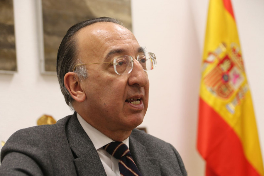 Jorge Domecq durante la entrevista. Foto: Ginés Soriano Forte  Infodefensa.com