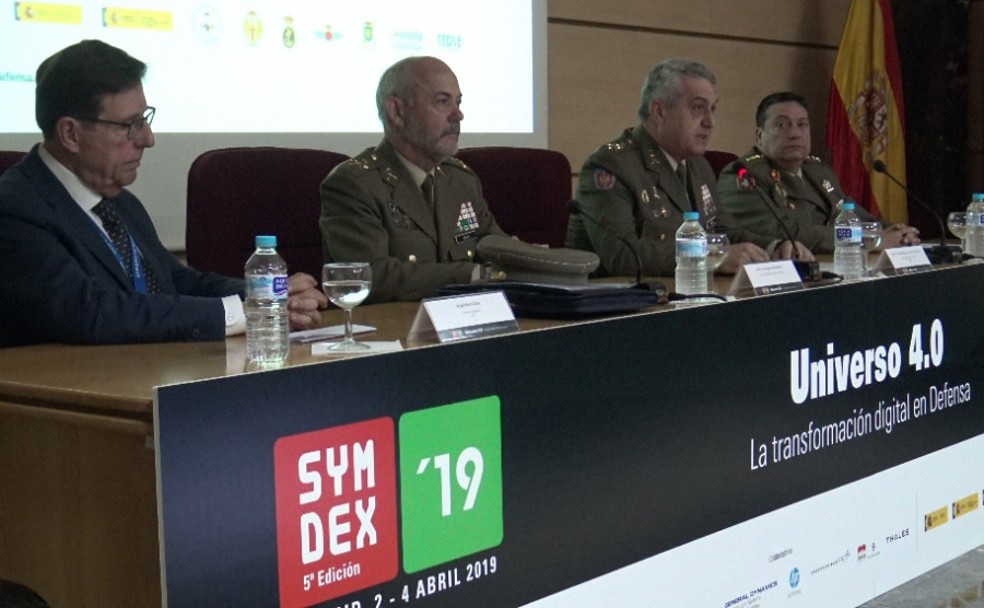Mesa inaugural de la quinta edición de Symdex. Foto: Infodefensa.com