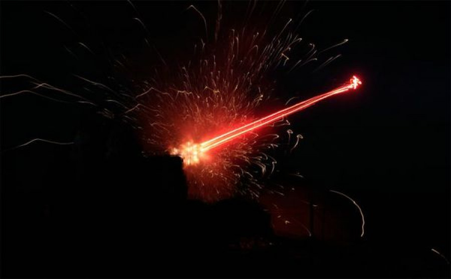Tiro nocturno con cañon de 3590. Foto: Ejército de Tierra