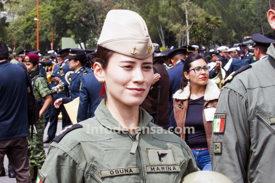 728 mujeres se encuentran incorporadas a unidades operativas de mar, tierra y aire. Fotos M, García y Semar