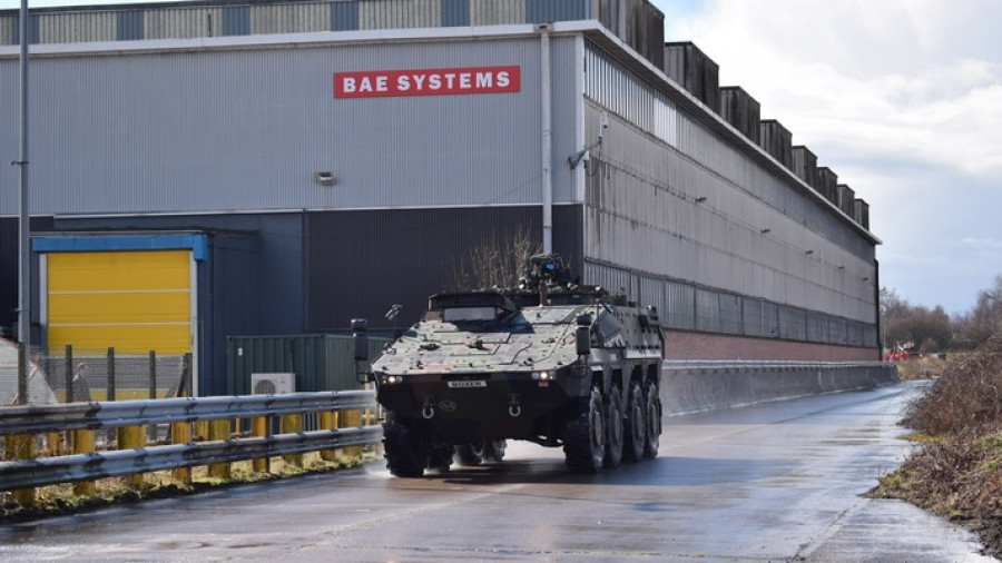 Blindado ante instalaciones de BAE Systems. Foto: BAE Systems
