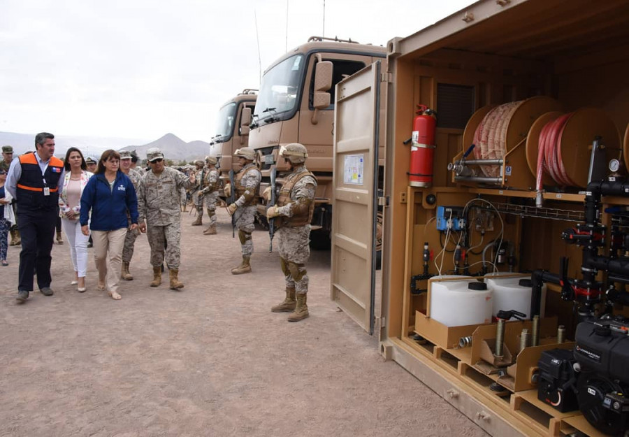 Medios del Ejército de Chile desplegados en un ejercicio de ayuda humanitaria. Foto: Gore Arica y Parinacota