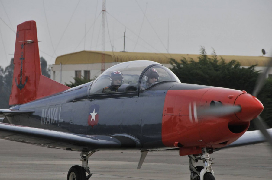 El simulador permitirá optimizar el entrenamiento de vuelo y reforzará las habilidades y competencias de los alumnos. Foto: Armada de Chile