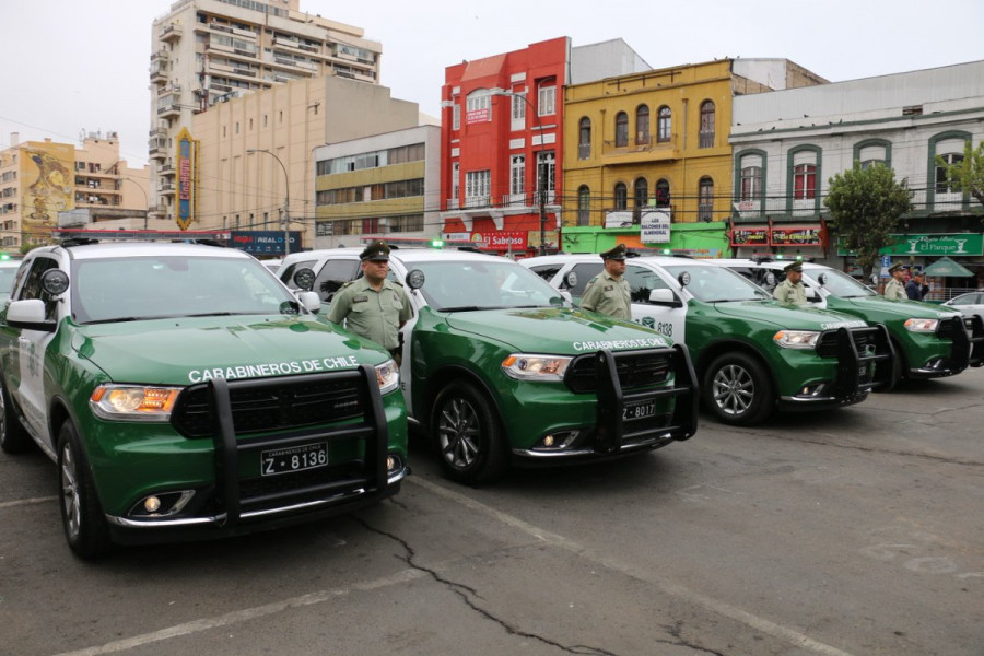 Ceremonia de entrega de los Dodge Durango Police 4x4. Foto: Carabineros de Chile