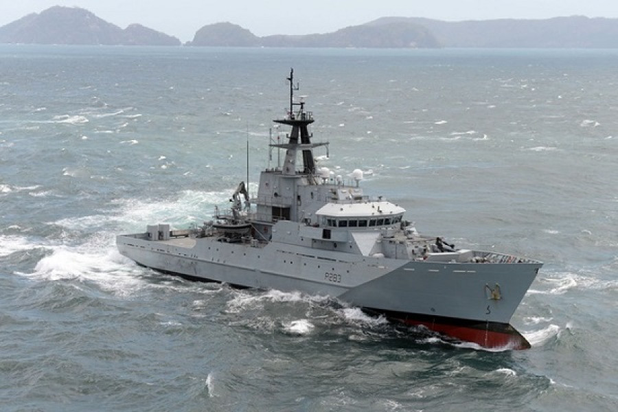 El buque patrullero HMS Mersey P283 durante un despliegue en el mar Caribe. Foto: Royal Navy.