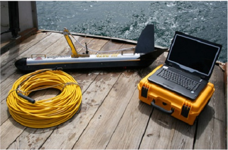 Sonar de escaneo lateral Edgetech 4200. Foto: Edgetech