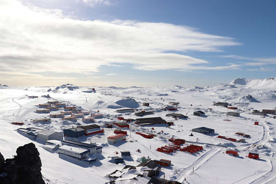 Base Aérea Antártica Eduardo Frei Montalva de la Fuerza Aérea de Chile. Foto: FACh