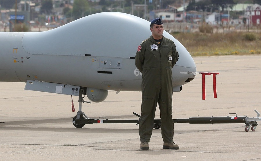 El Elbit Hermes Q900 es uno de los sistemas más modernos que opera la FACh. Foto: Ministerio de Defensa de Chile