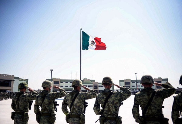 Mexico Ejercito 4aBrigadaPoliciaMilitar FEB16 PresMex