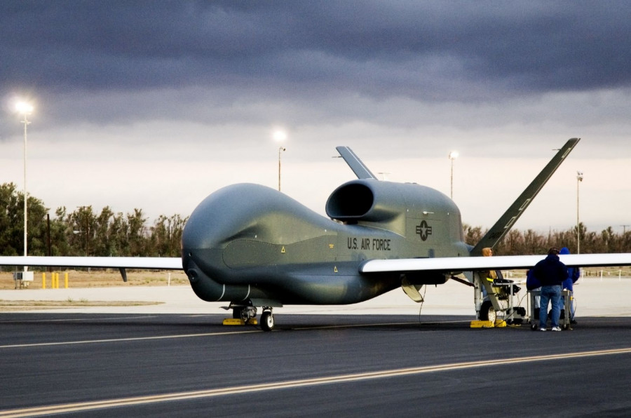 151124 global hawk dron uav uas rpas japon eeuu lockheed martin