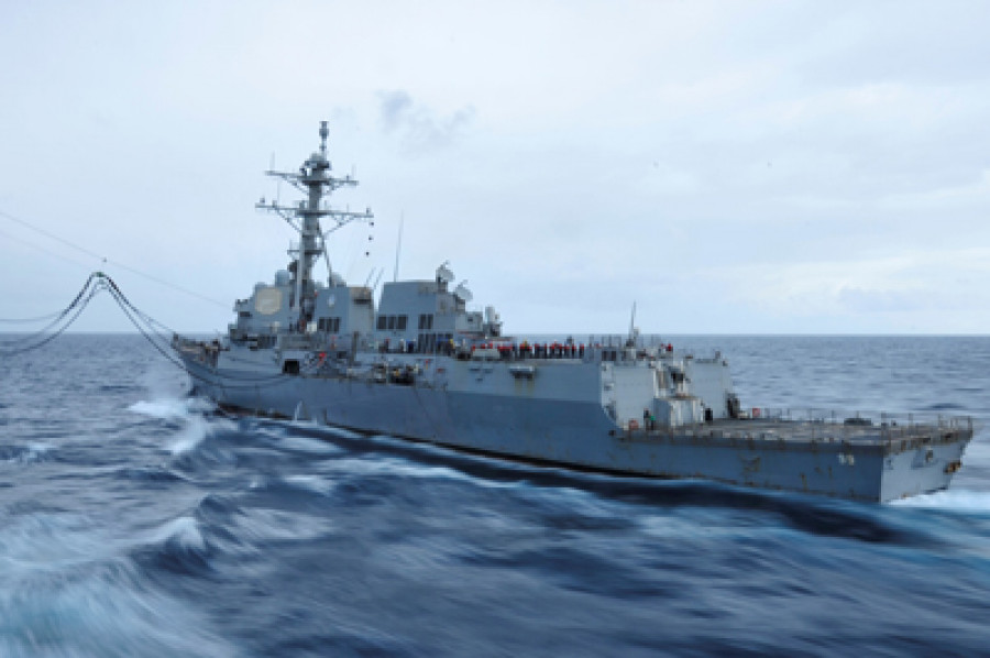 160225 Patino aprovisionamiento Armada