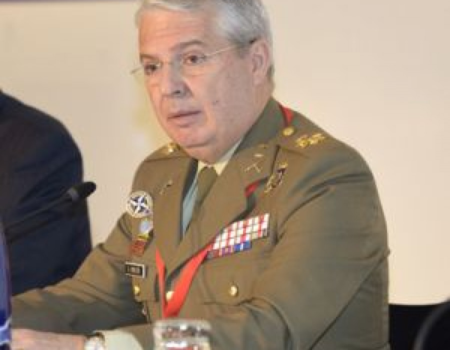 141202 DGAM Infodefensa1 300x290