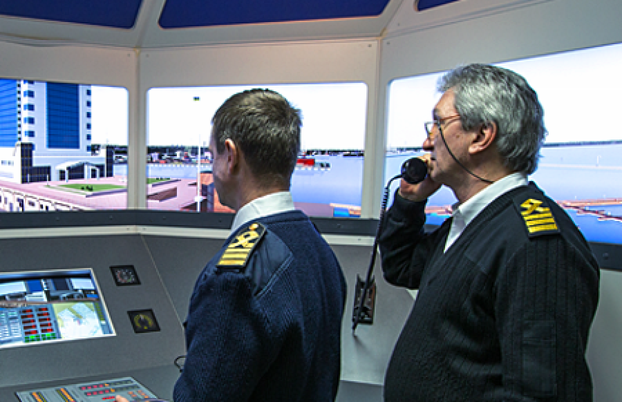 GMDSS Simulator TS5000 Transas