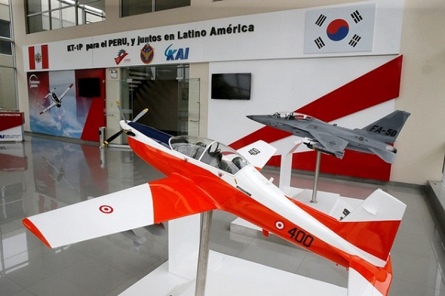 Peru FzaAerea KT 1P FA 50 SEMAN MinDefPeru
