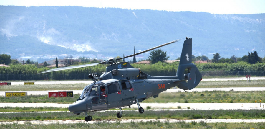 150115 helicoptero as365 n3 airbus helicopters