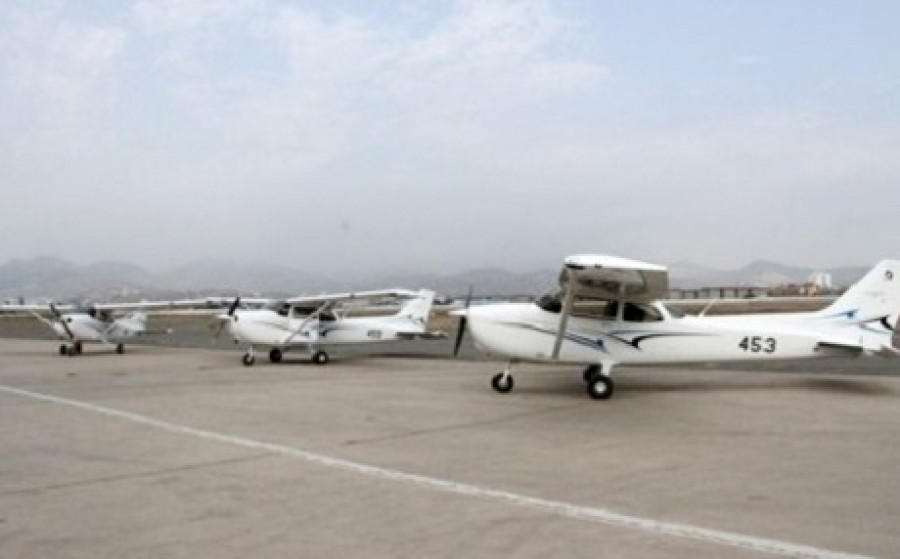 Peru Cessna172SP LasPalmas nov2015 FzaAereaPeru