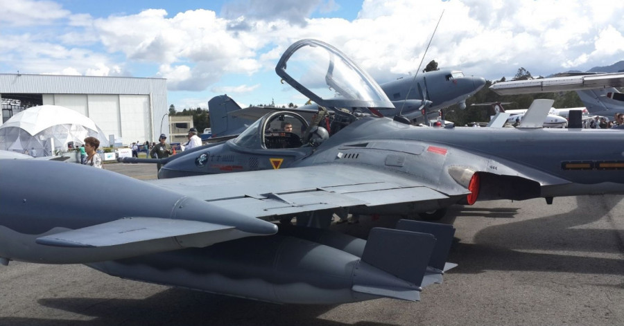 150107 caza avion dragonfly a37 colombia erich saumeth 01