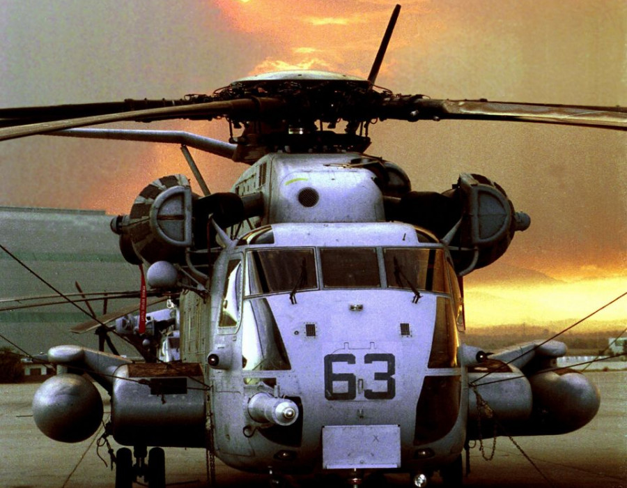 Foto nota marines llegan a El Salvador para labores hunamitarias