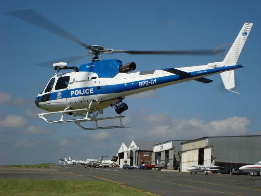 150128 as350 b3e botswana police service c airbus helicopters southern africa pty ltd