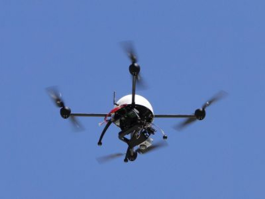 141105 cuadricoptero uav uas drone nicolas garcia