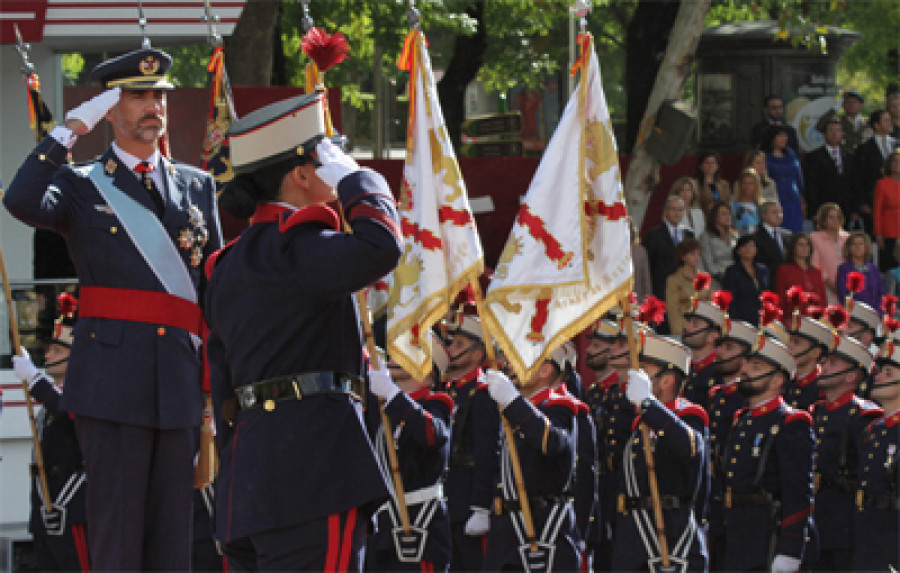 151009 desfile 12 octubre mde