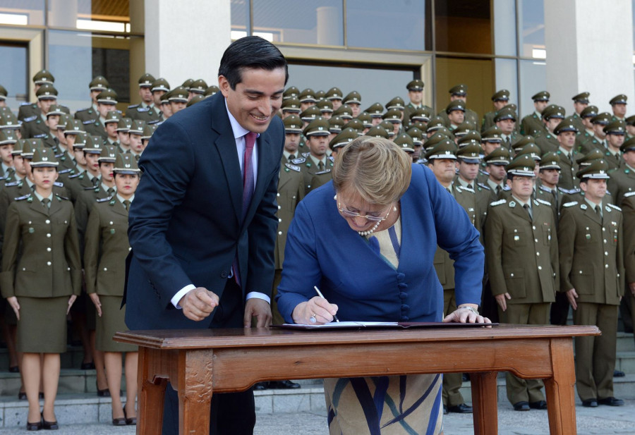 150107 carabineros bachelet presidencia chile