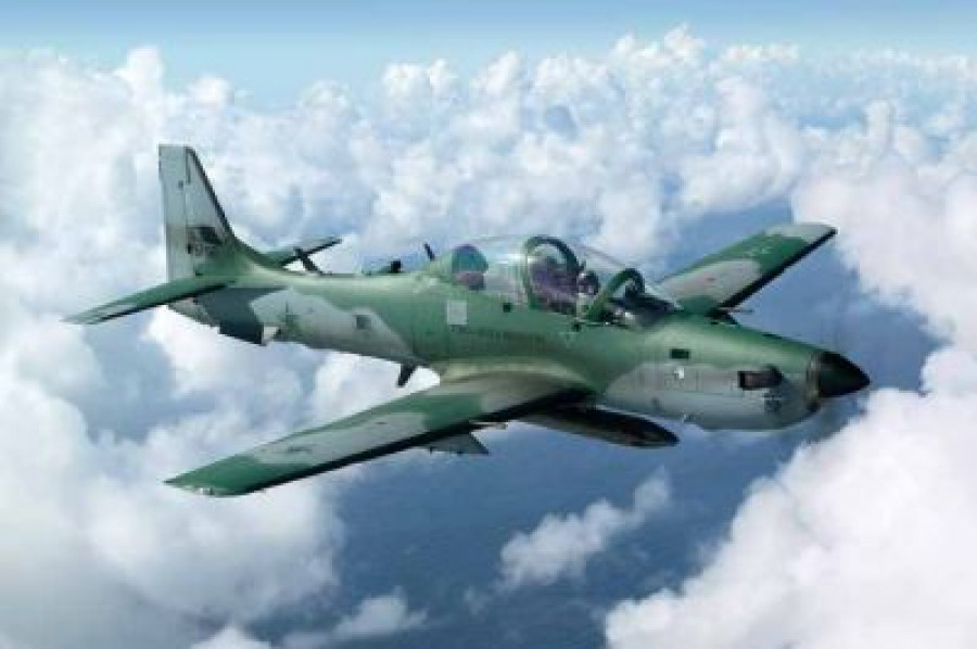 140520 avion super tucano embraer