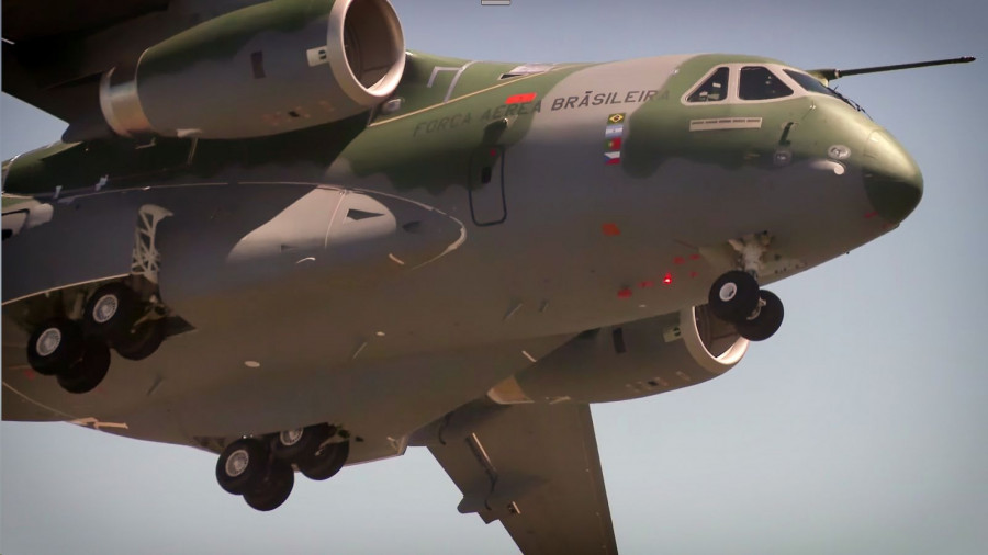 KC 390 First Flight Screen Capture 711
