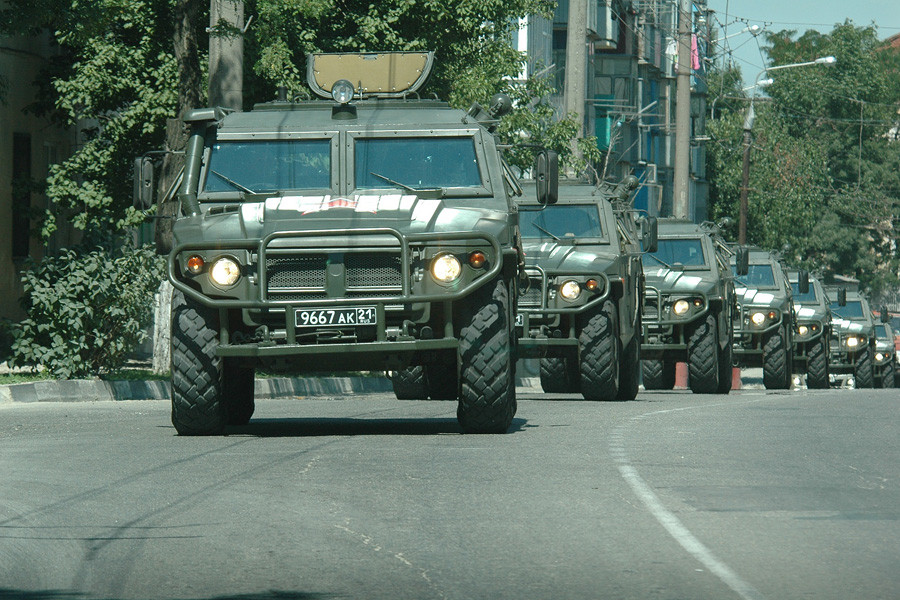 150107vehiculos ministerio defensa rusia