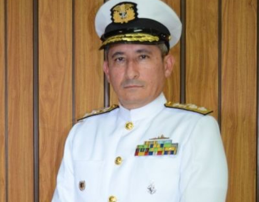 141112 vicealmirante evelio ramirez fuerza naval caribe Armada Colombia 595x501