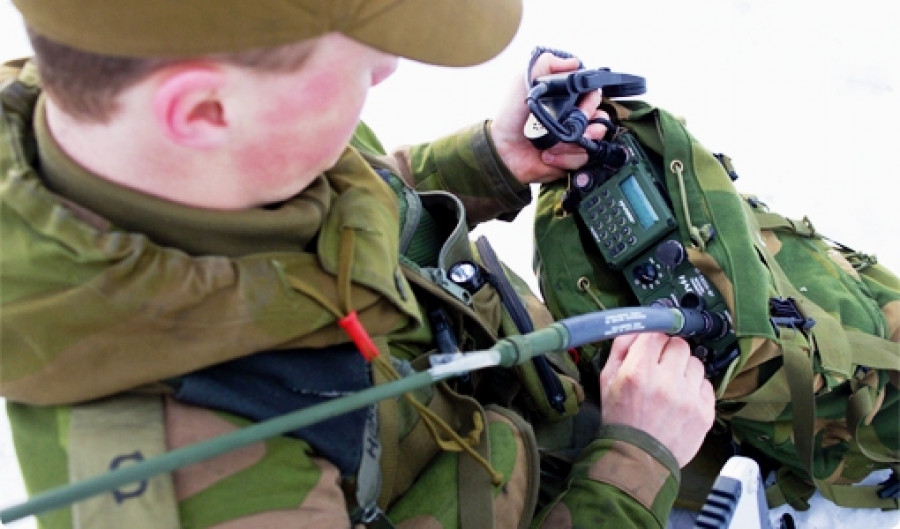 HF ManPack Radio Harris