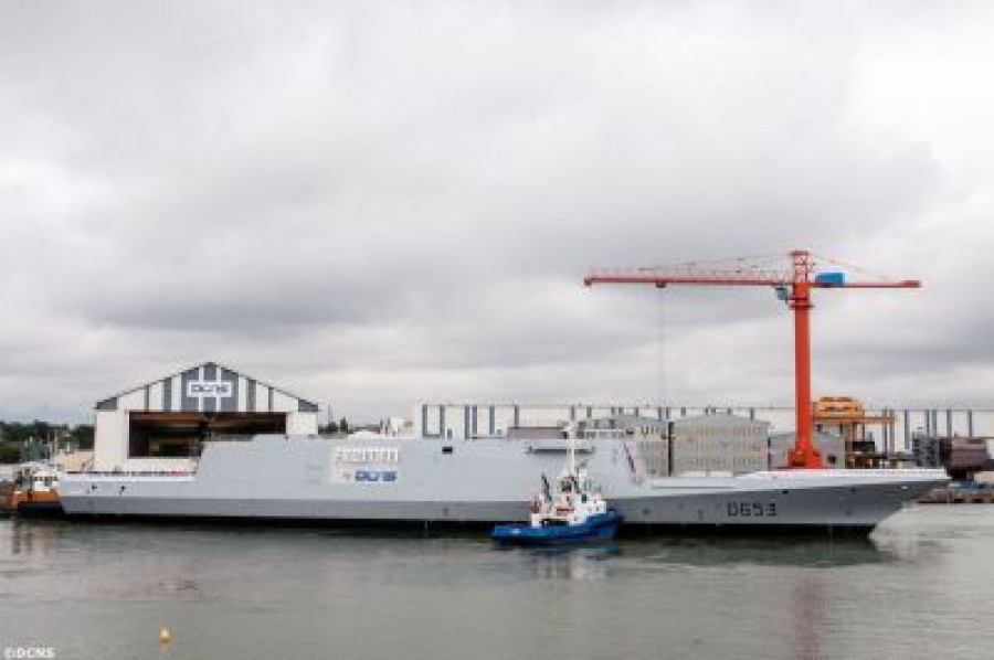 140714 buque fragata botar fremm Languedoc  dcns