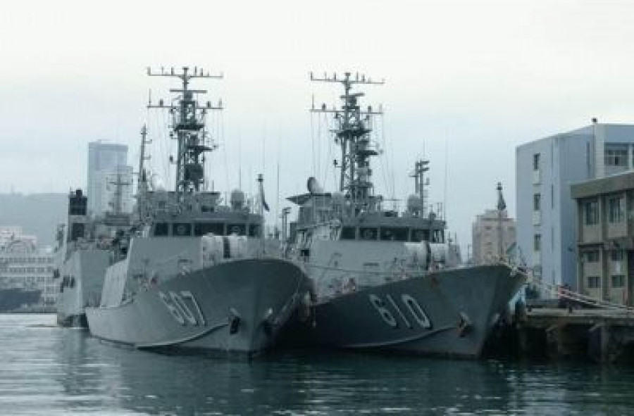 140922 buque muelle ministerio defensa taiwan 1204x791