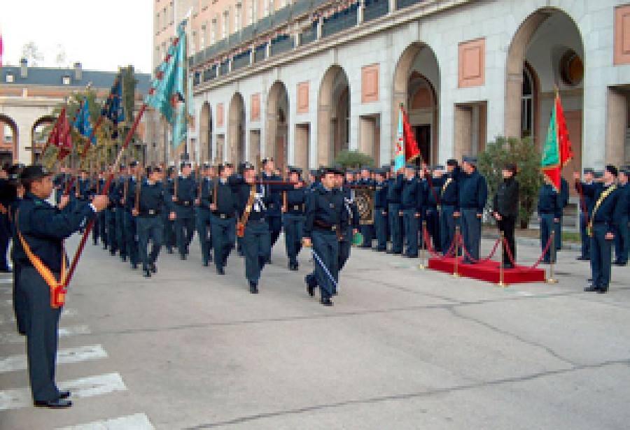 20140909 militaresEA