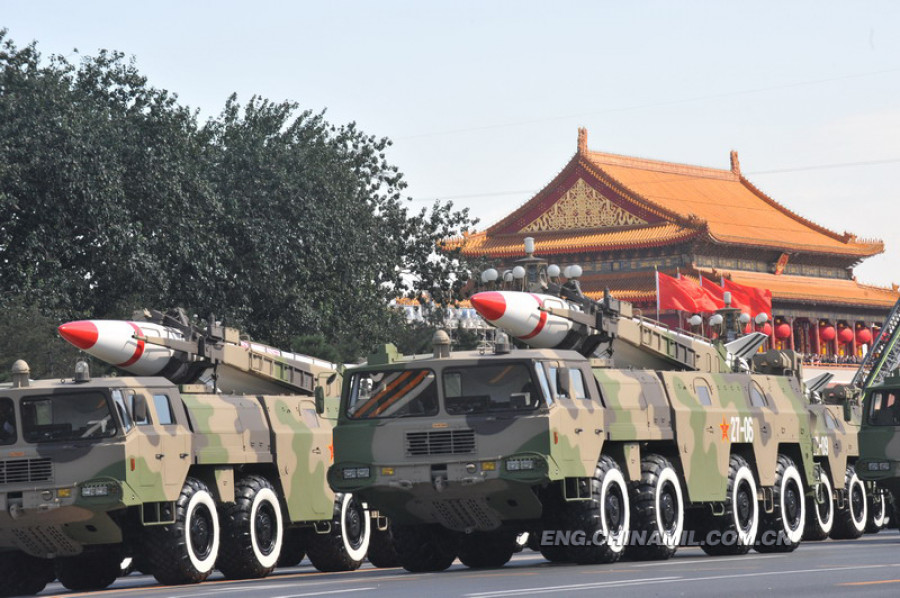 150317 vehiculo misil ministerio defensa chino