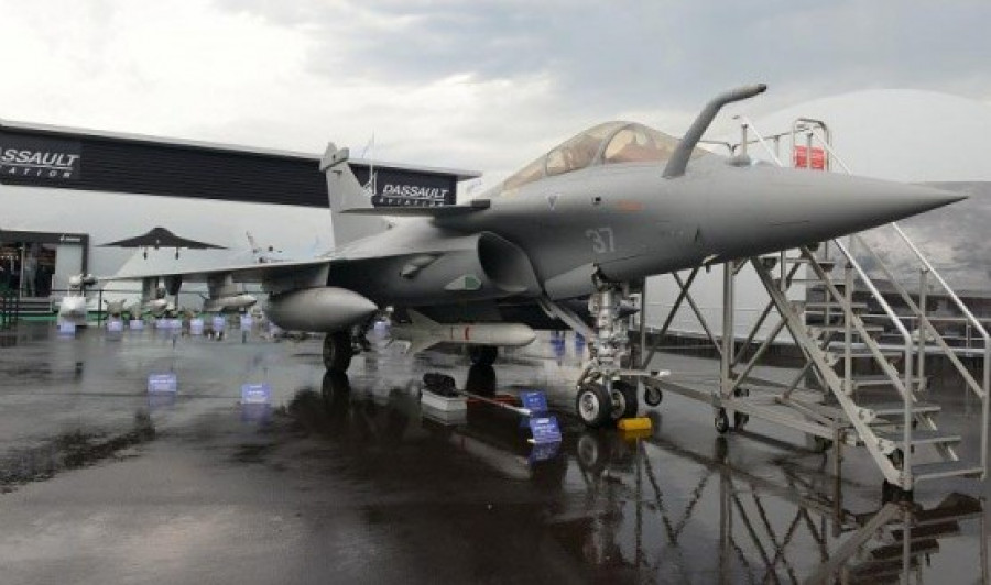 150415 avion caza rafale dassault aviation 556x329