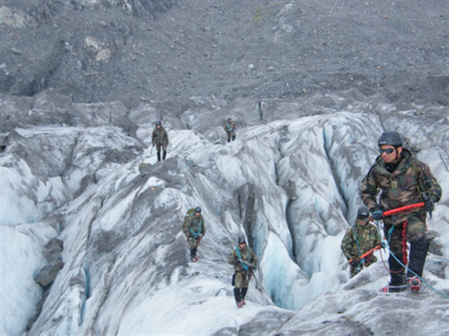 Ejercicio Campos de Hielo Sur Ejercito de Chile