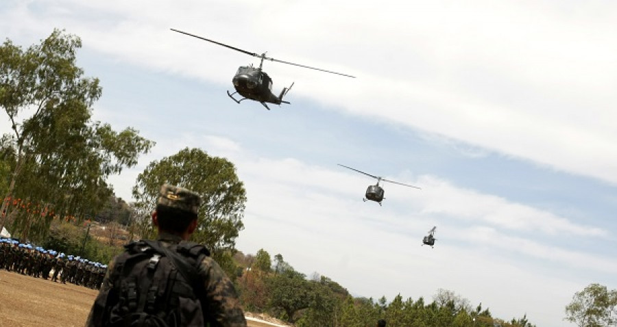 Honduras Taiwan UH 1H PresidenciaHonduras
