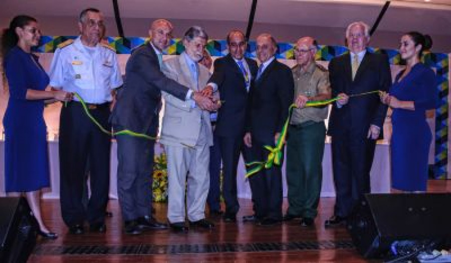 140905 inauguracion bid brasilia brasil roberto caiafa