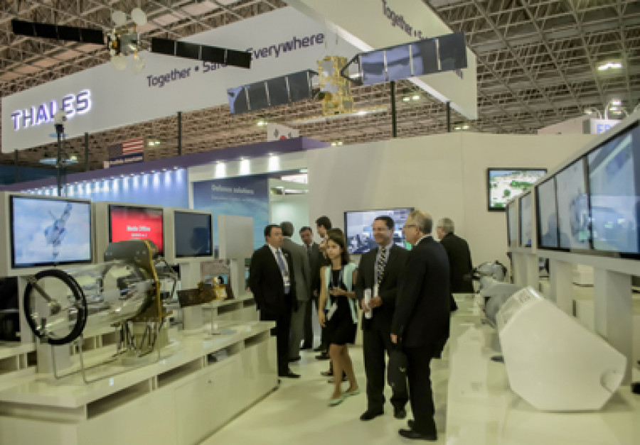150416 Thales Estande LAAD
