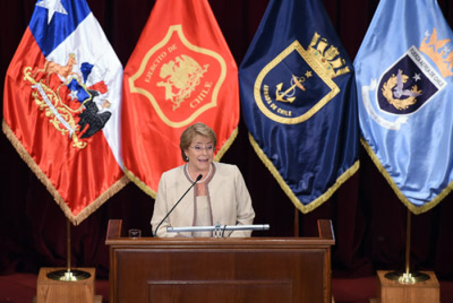 150320 Anuncio reformas defensa Chile 01