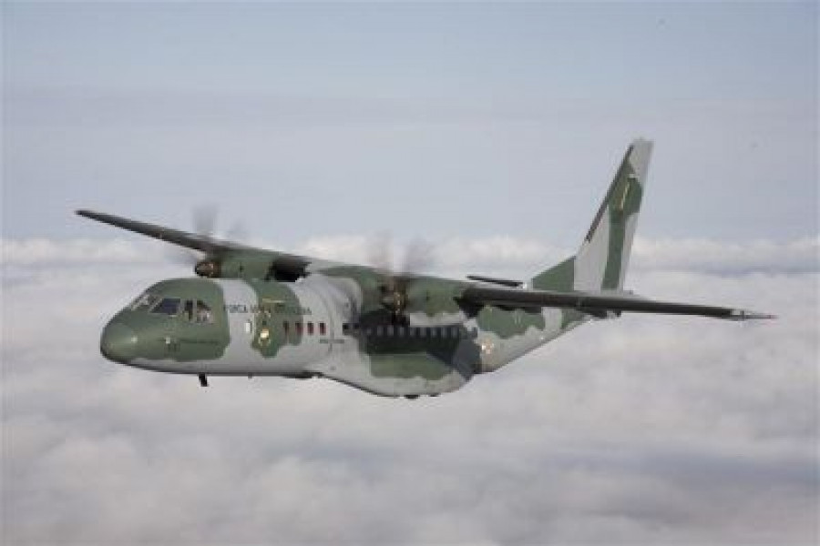140318 avion c295 airbus brasil airbus 01 400x267